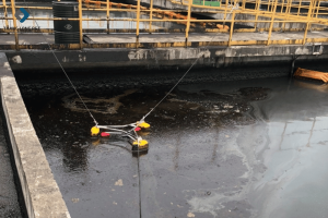 Bể làm mát có chứa dầu thải trước khi xử lý