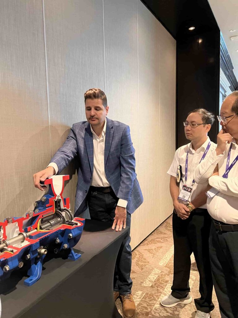 Tại hội nghị lần này Flowserve đã giới thiệu các sản phẩm với công nghê mới