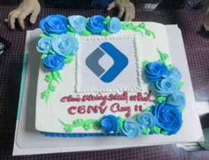 Tổ chức sinh nhật cho CBNV là hoạt động thường xuyên của công ty