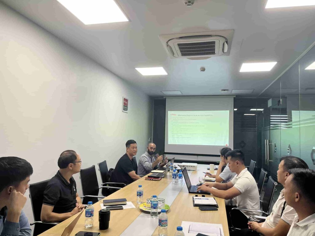 Đoàn đại diện Flowserve đến làm việc và training tại Thăng Long P&T