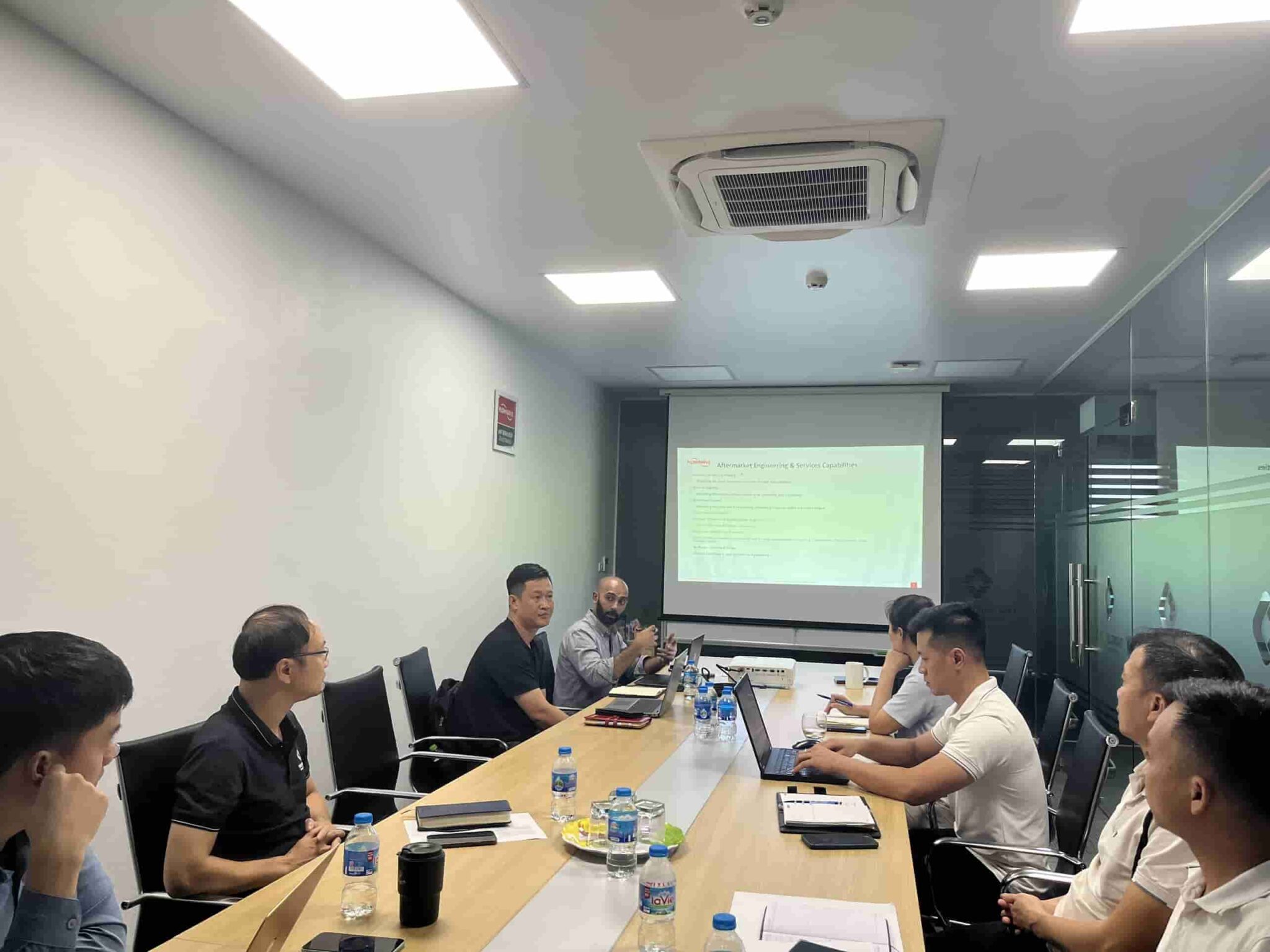 Đoàn đại diện Flowserve đến làm việc và training tại Thăng Long P&T