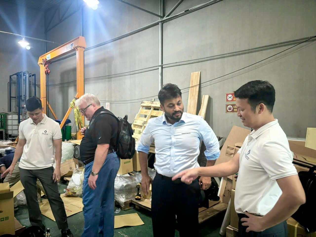 Thăng Long P&T Vinh Dự Đón Tiếp Đoàn Đại Diện ENERPAC Đến Thăm và Làm Việc