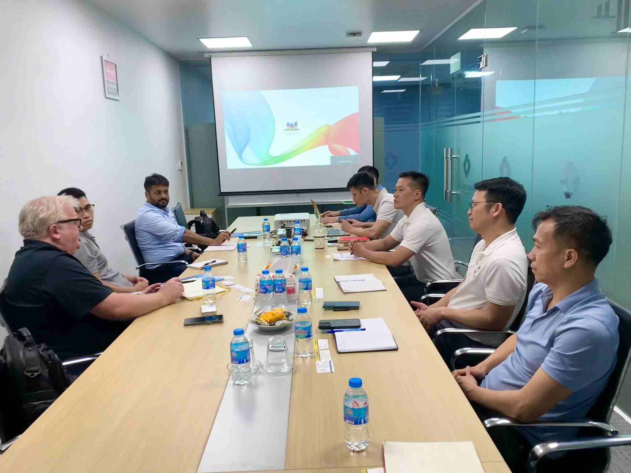 Thăng Long P&T Vinh Dự Đón Tiếp Đoàn Đại Diện ENERPAC Đến Thăm và Làm Việc