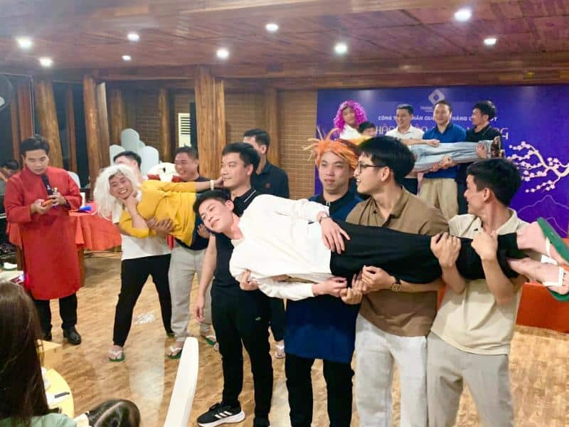 Tổ chức các trò chơi team vui nhộn